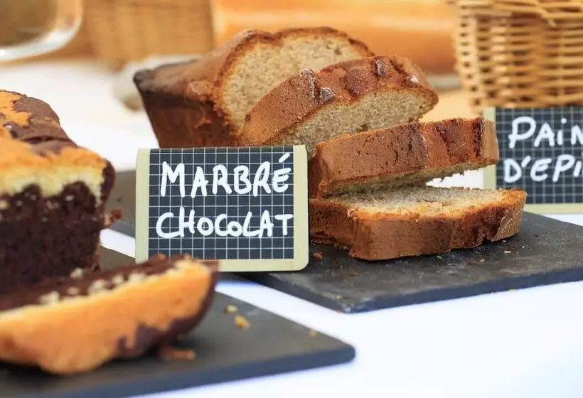 Logis Hotel & Restaurant De La Basilique