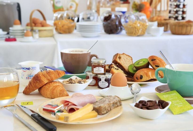 Logis Hotel & Restaurant De La Basilique