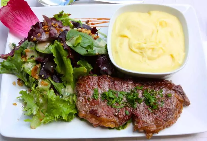 ホテル Logis Hôtel Restaurant Les Coudercous