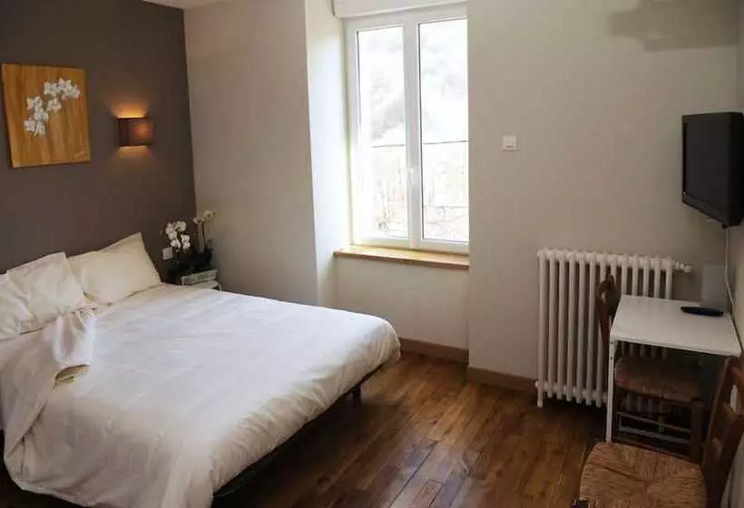 ホテル Logis Hôtel Restaurant Les Coudercous