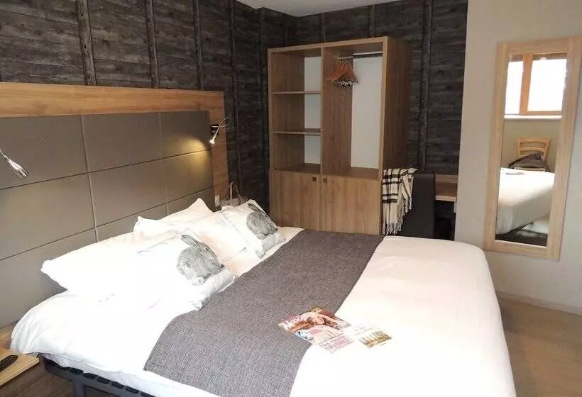 ホテル Logis Hôtel Restaurant Les Coudercous