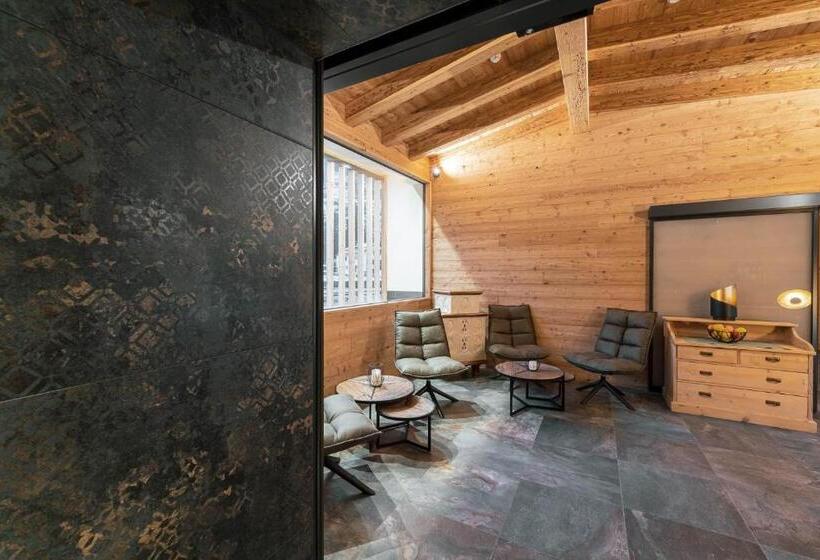 בית מלון כפרי Majon Miramonti