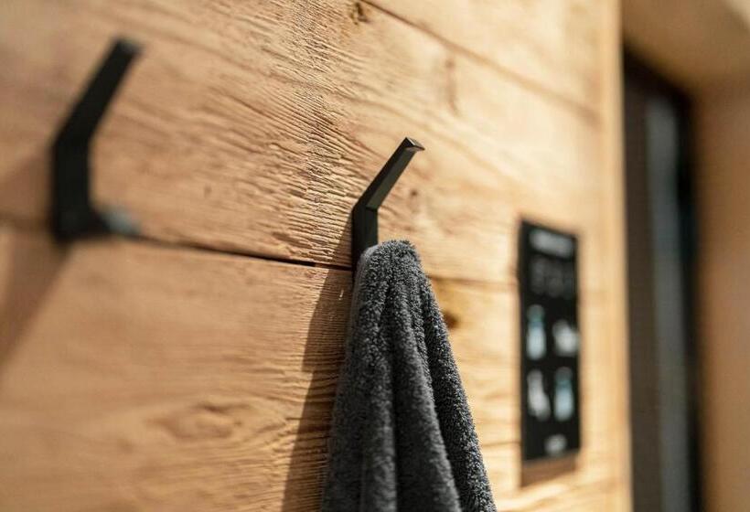 בית מלון כפרי Majon Miramonti