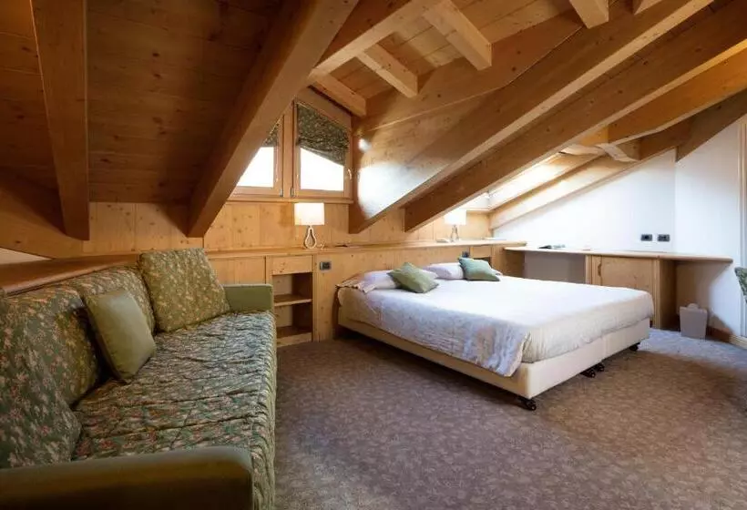 Отель Miramonti Park