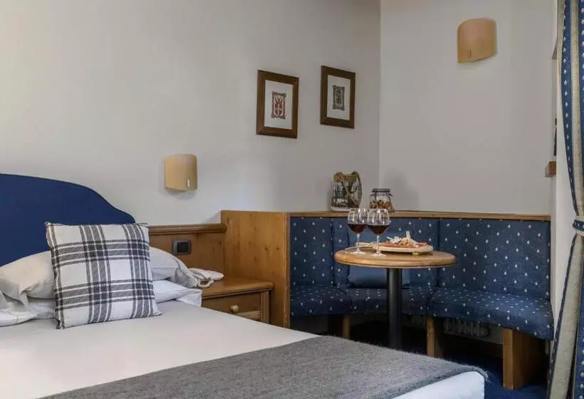 Отель Miramonti Park