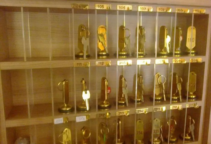 Отель Montebaldina