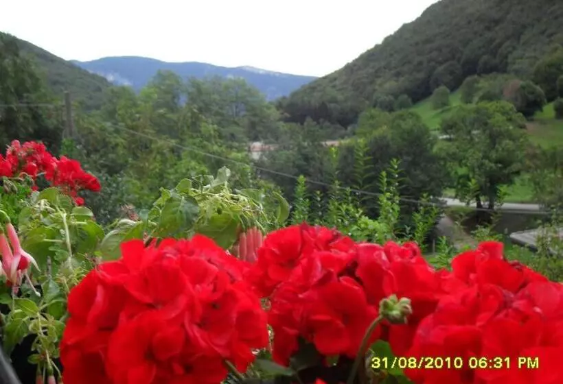 Отель Montebaldina