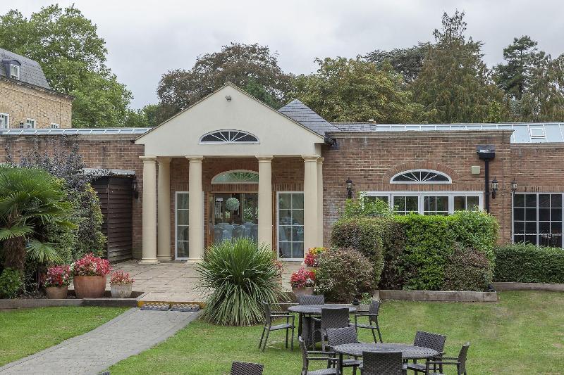 فندق Orsett Hall