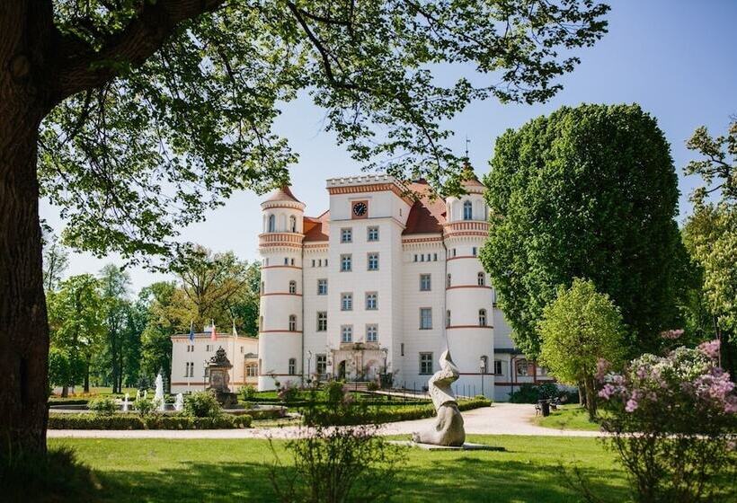 酒店 Pałac Wojanów