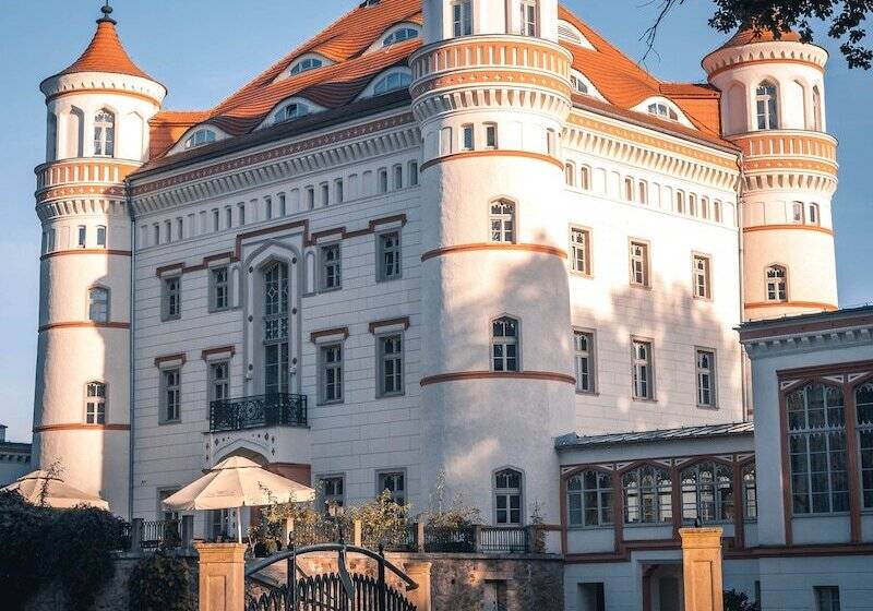 酒店 Pałac Wojanów