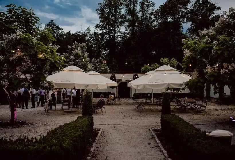 בית מלון כפרי Pałac Wojanów