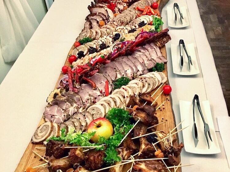 酒店 Pałac Wojanów