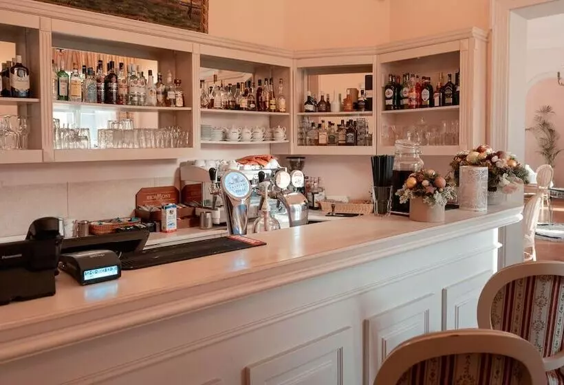 בית מלון כפרי Pałac Wojanów