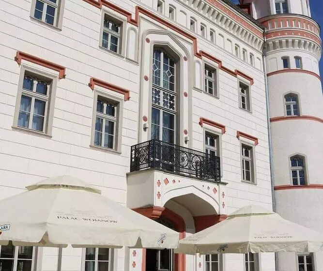 בית מלון כפרי Pałac Wojanów