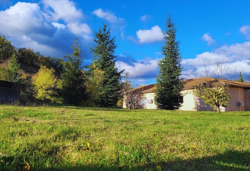 فندق Restaurant Les Chataigniers