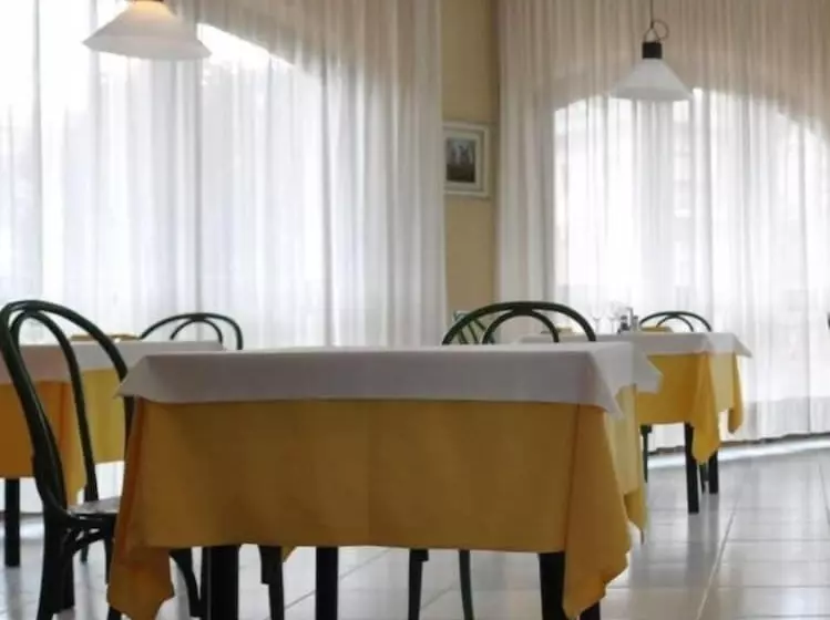 בית מלון כפרי The Marquee