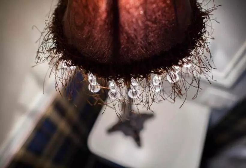 هتل The Originals City, Le Cottage Hôtel, Bruaylabuissière