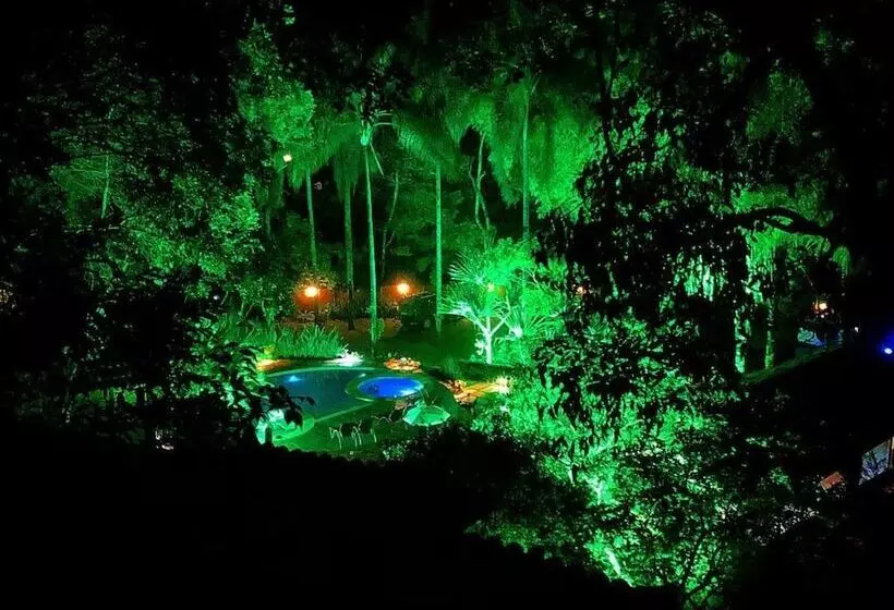 בית מלון כפרי Vila Solaris Pousada