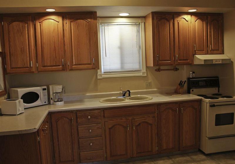 Midtown Motel & Suites