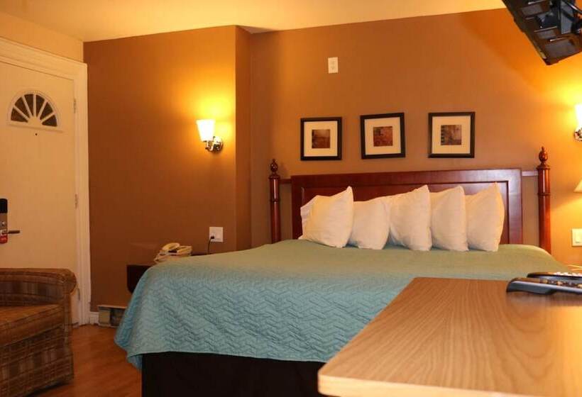 Midtown Motel & Suites