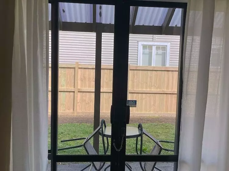 فندق على الطريق Royal Park Lodge