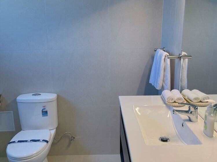 מוטל Royal Park Lodge