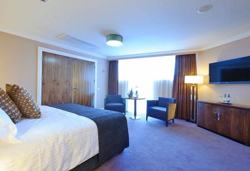 Rox Hotel Aberdeen By Compass Hospitality