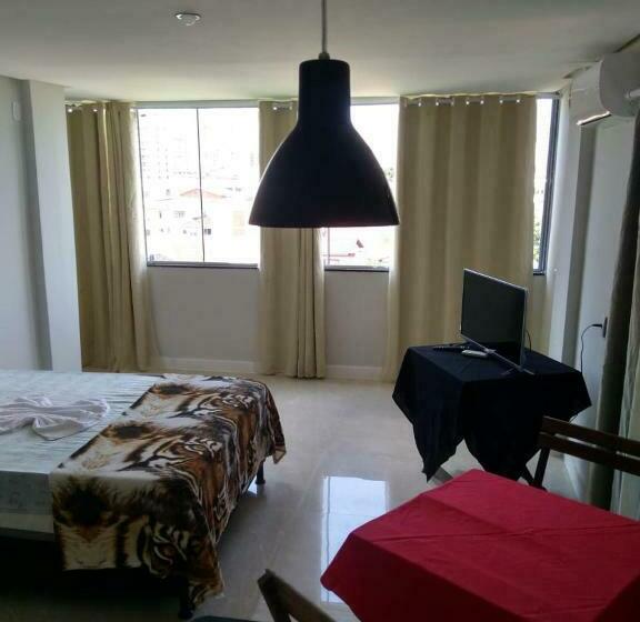 ホテル Itapuã Suítes & Flats