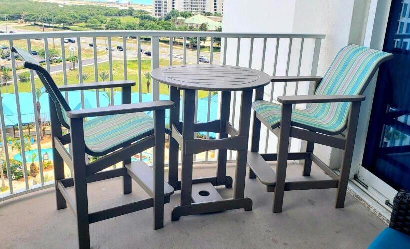 Palms Resort #21113 Jr. 2br