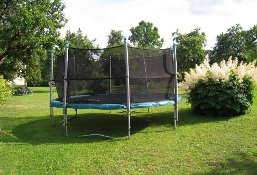 پانسیون Livonija