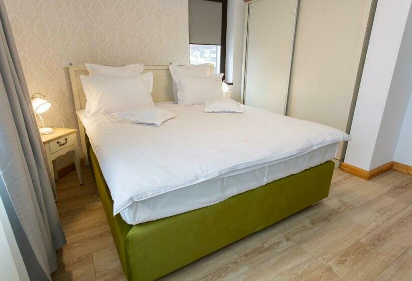 Pension Carmen`s Mansion A