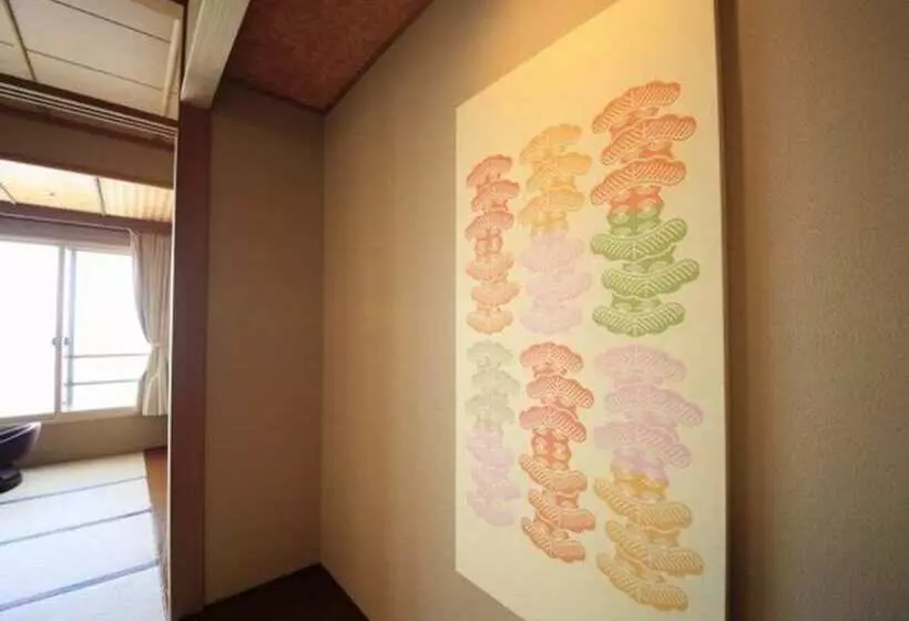 Ryokan Heiseikan Shiosaitei Hanatsuki