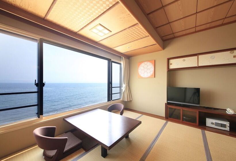 ریوکان Heiseikan Shiosaitei Hanatsuki