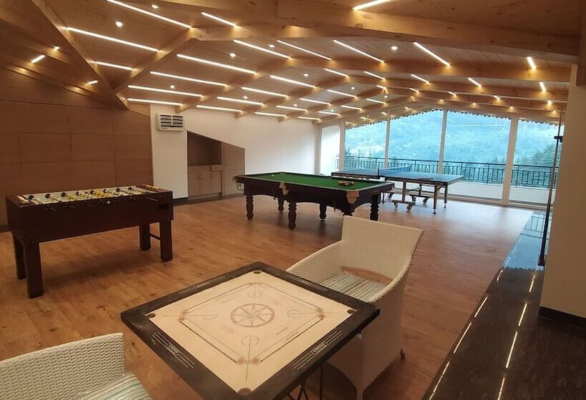 The Orchard Greens Resort   A Centrally Heated Property