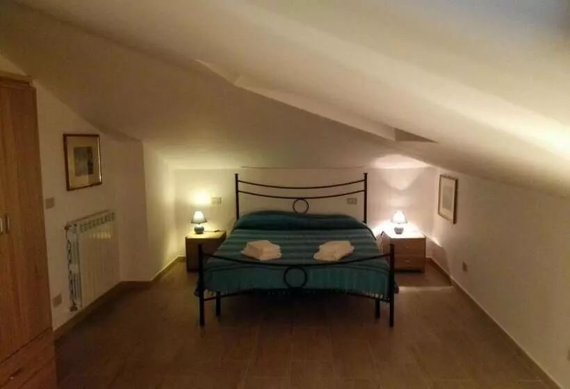 تختخواب و صبحانه Villa Marysa Apartments Seaview