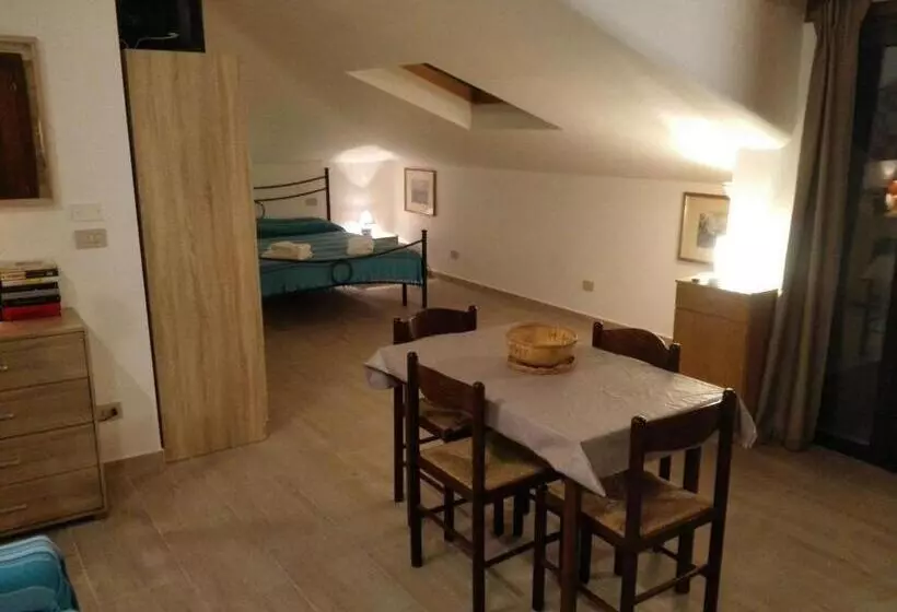 تختخواب و صبحانه Villa Marysa Apartments Seaview