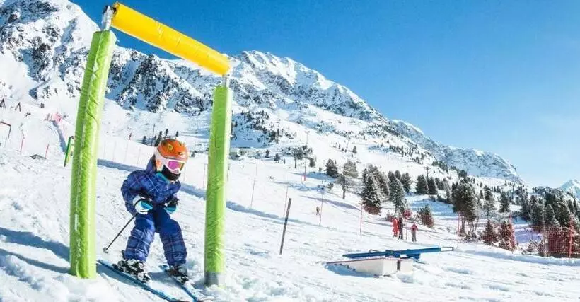 Austria Alpinhotel Ski In Ski Out An Der Edelweissbahn