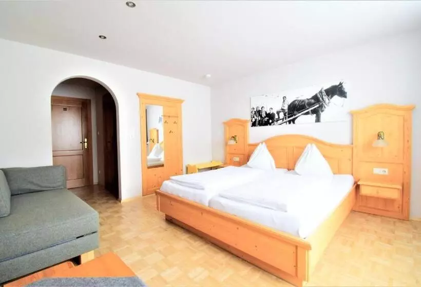 Austria Alpinhotel Ski In Ski Out An Der Edelweissbahn