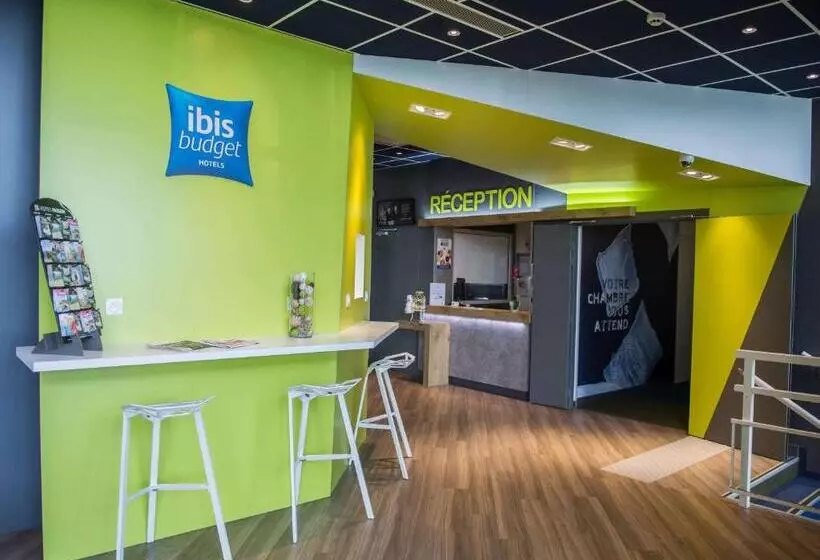 ホテル Ibis Budget Site Du Futuroscope