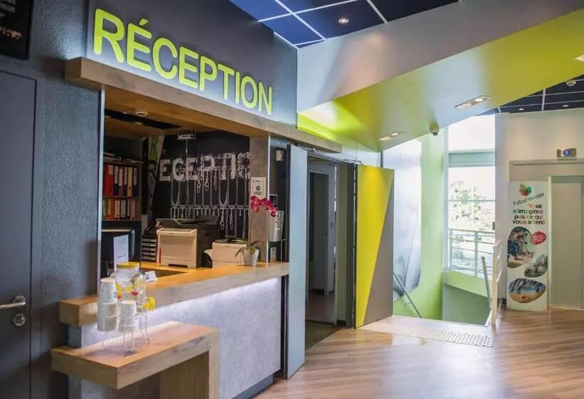 ホテル Ibis Budget Site Du Futuroscope