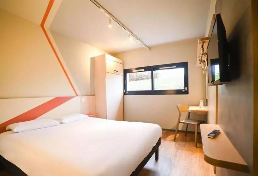 ホテル Ibis Budget Site Du Futuroscope
