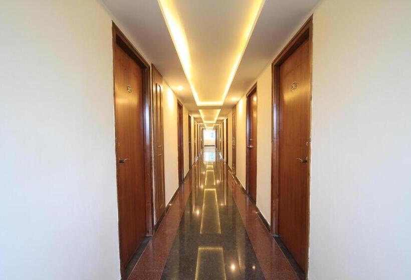 هتل Sandesh Pride