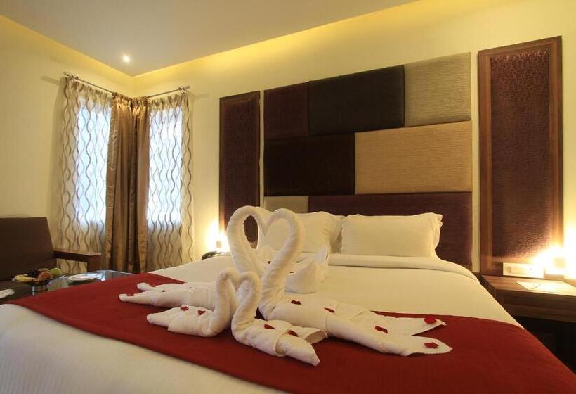 هتل Sandesh Pride