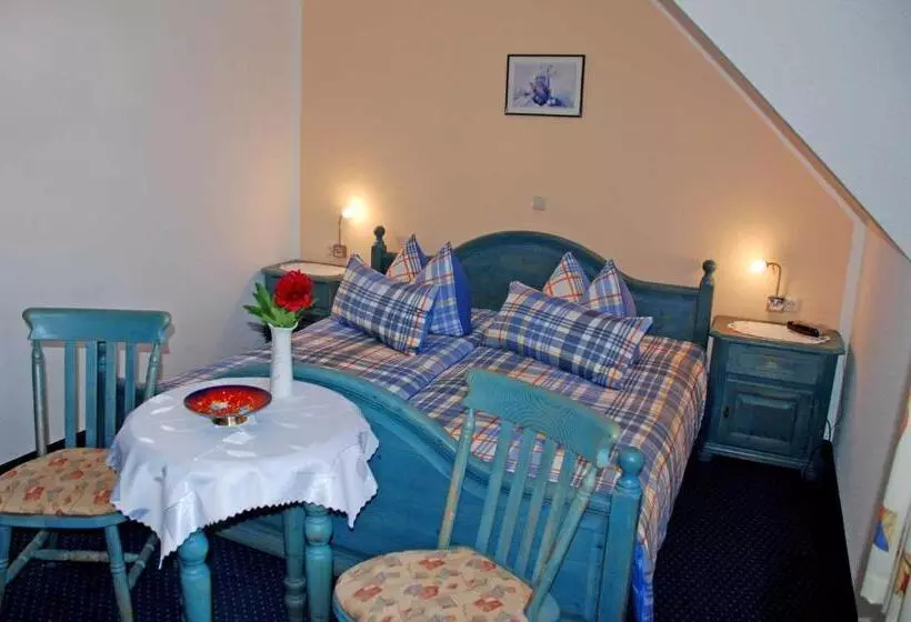 ホテル Selliner Pension Am Waldrand