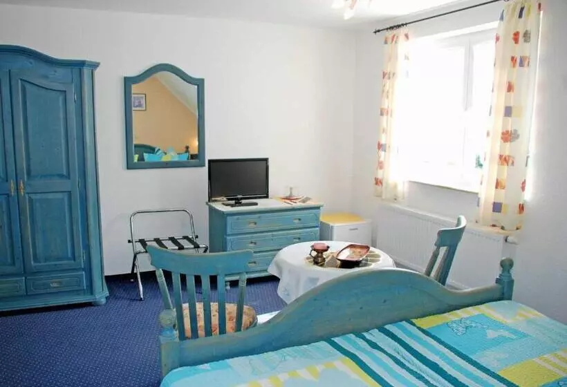 ホテル Selliner Pension Am Waldrand