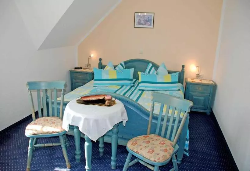 ホテル Selliner Pension Am Waldrand