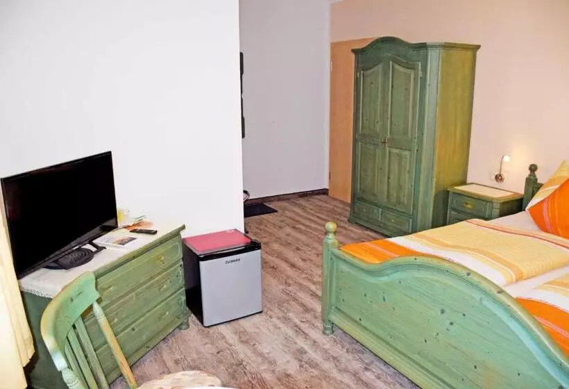 ホテル Selliner Pension Am Waldrand