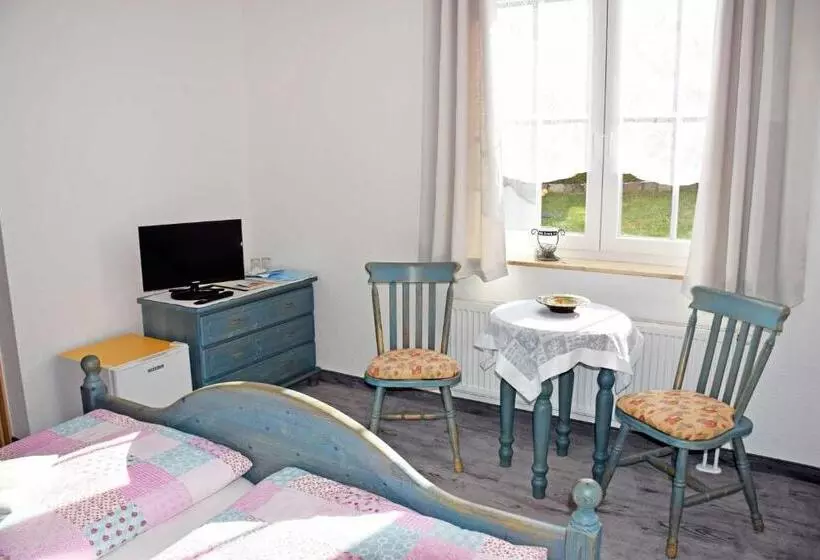 ホテル Selliner Pension Am Waldrand