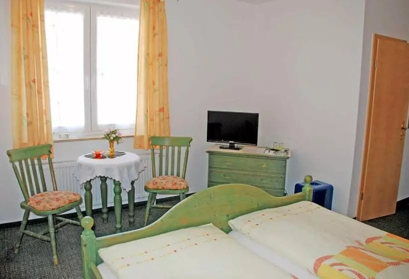 ホテル Selliner Pension Am Waldrand