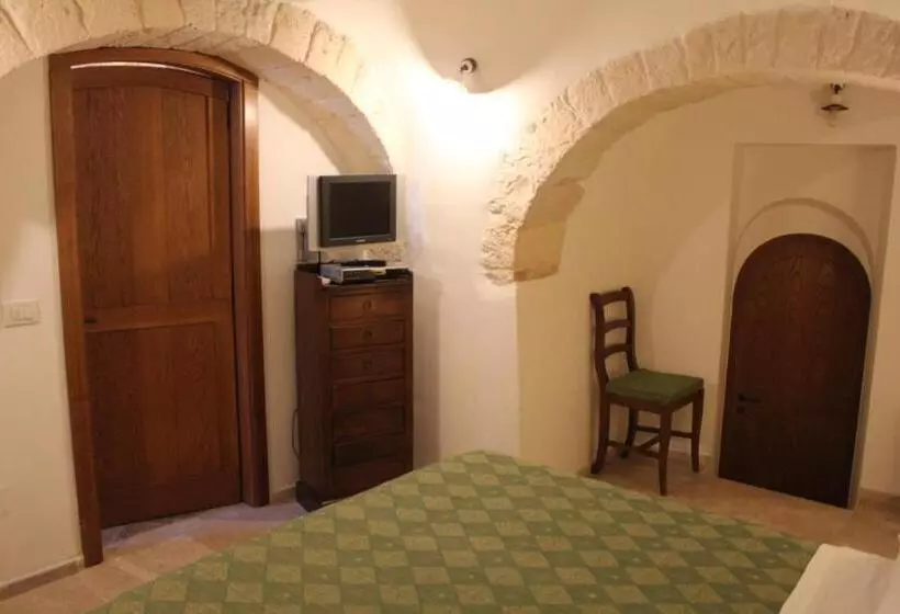 پانسیون Tipico Suite